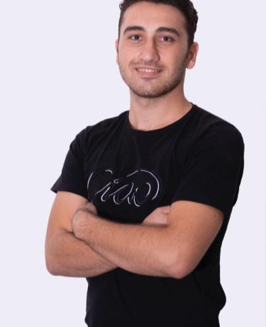 مهدی صادقیان